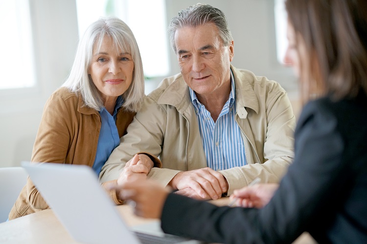 couple drafting trust with attorney